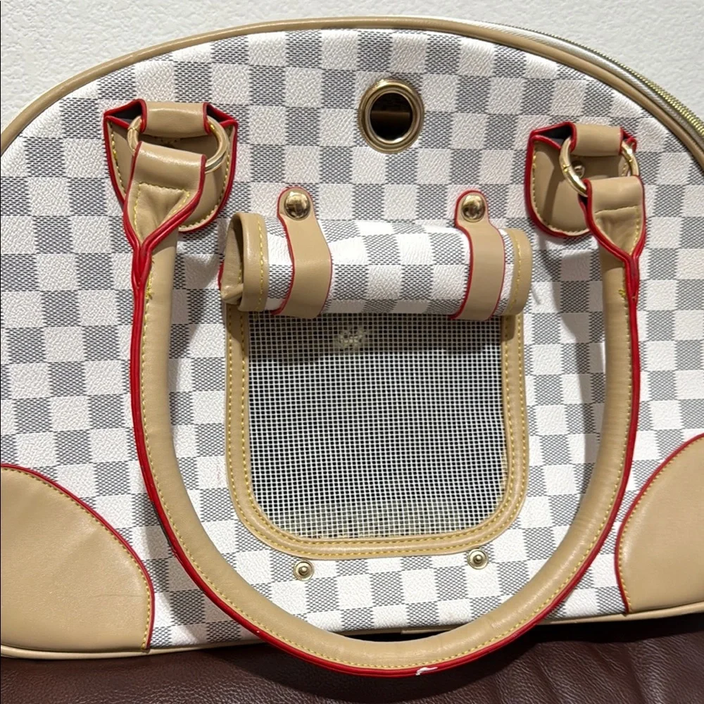 Checkered Beige Pet Bag